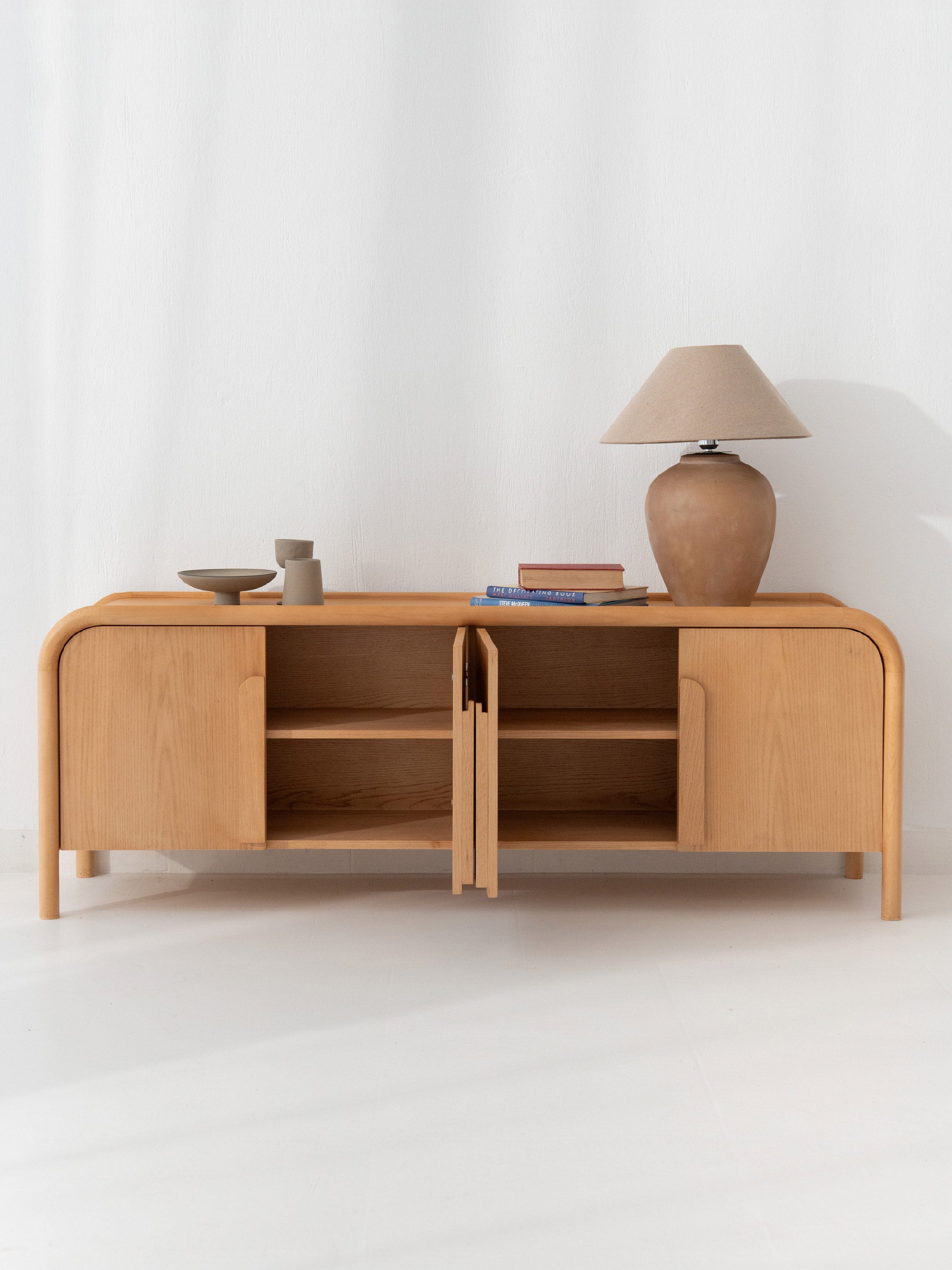 Muna TV Unit