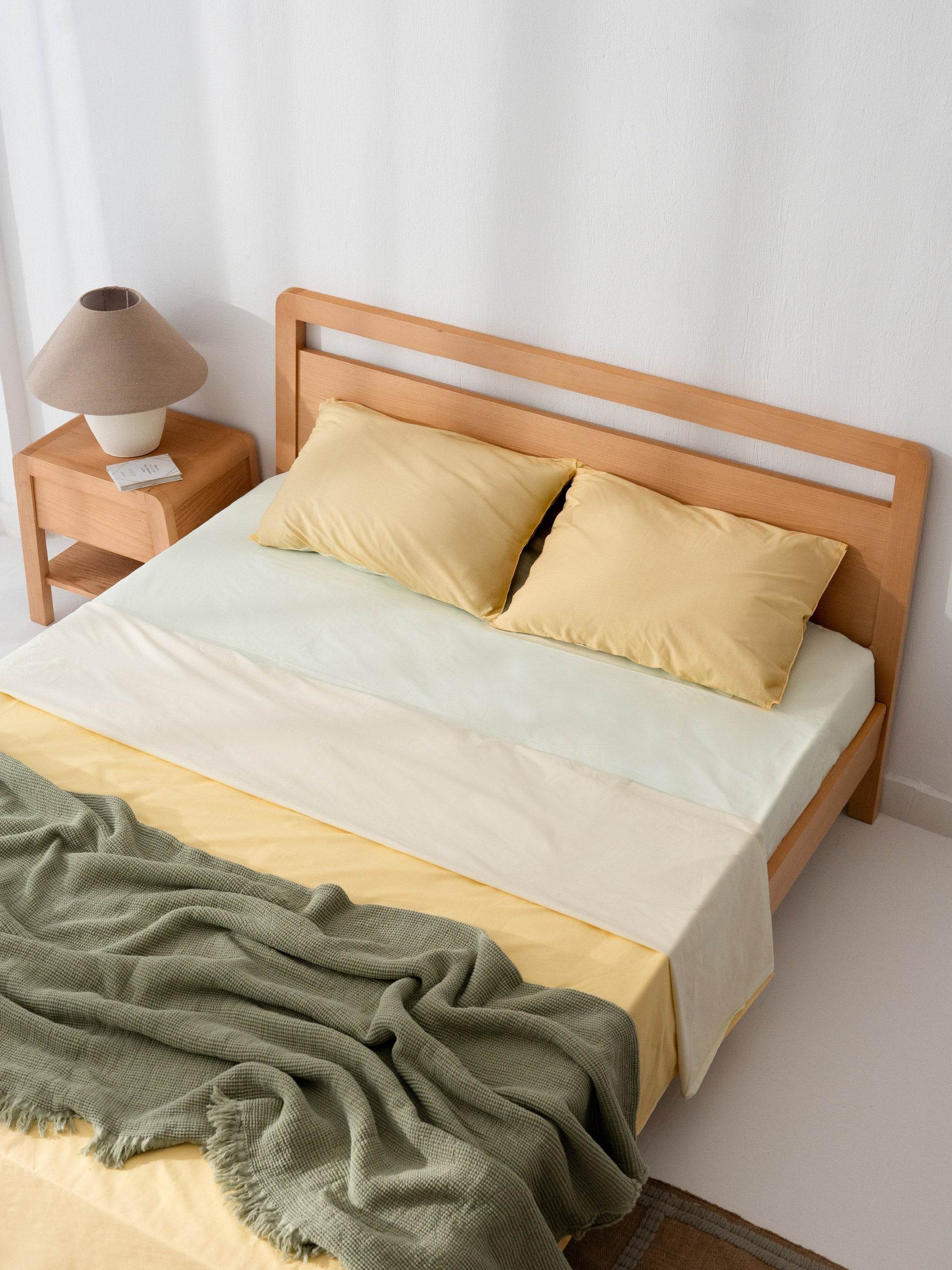 Elion Bed