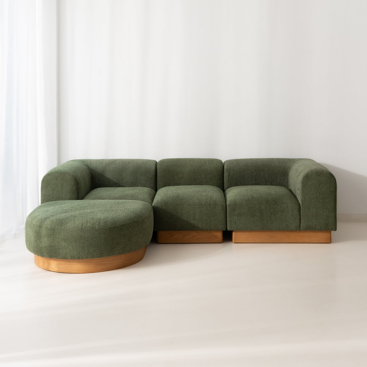 Vano Modular Sofa with Ottoman