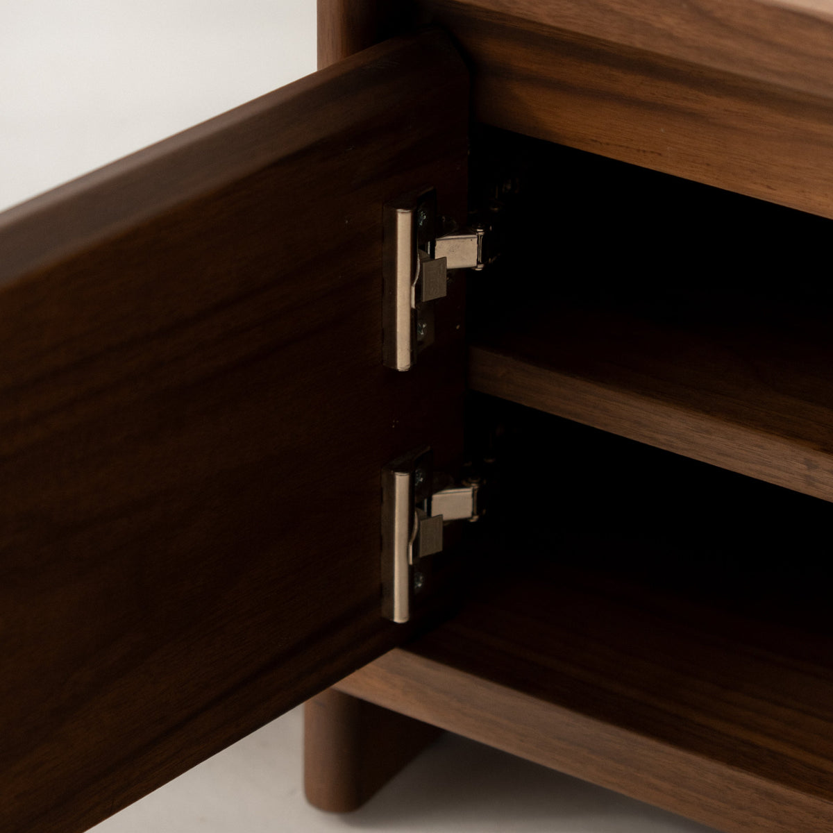 Elm TV Unit
