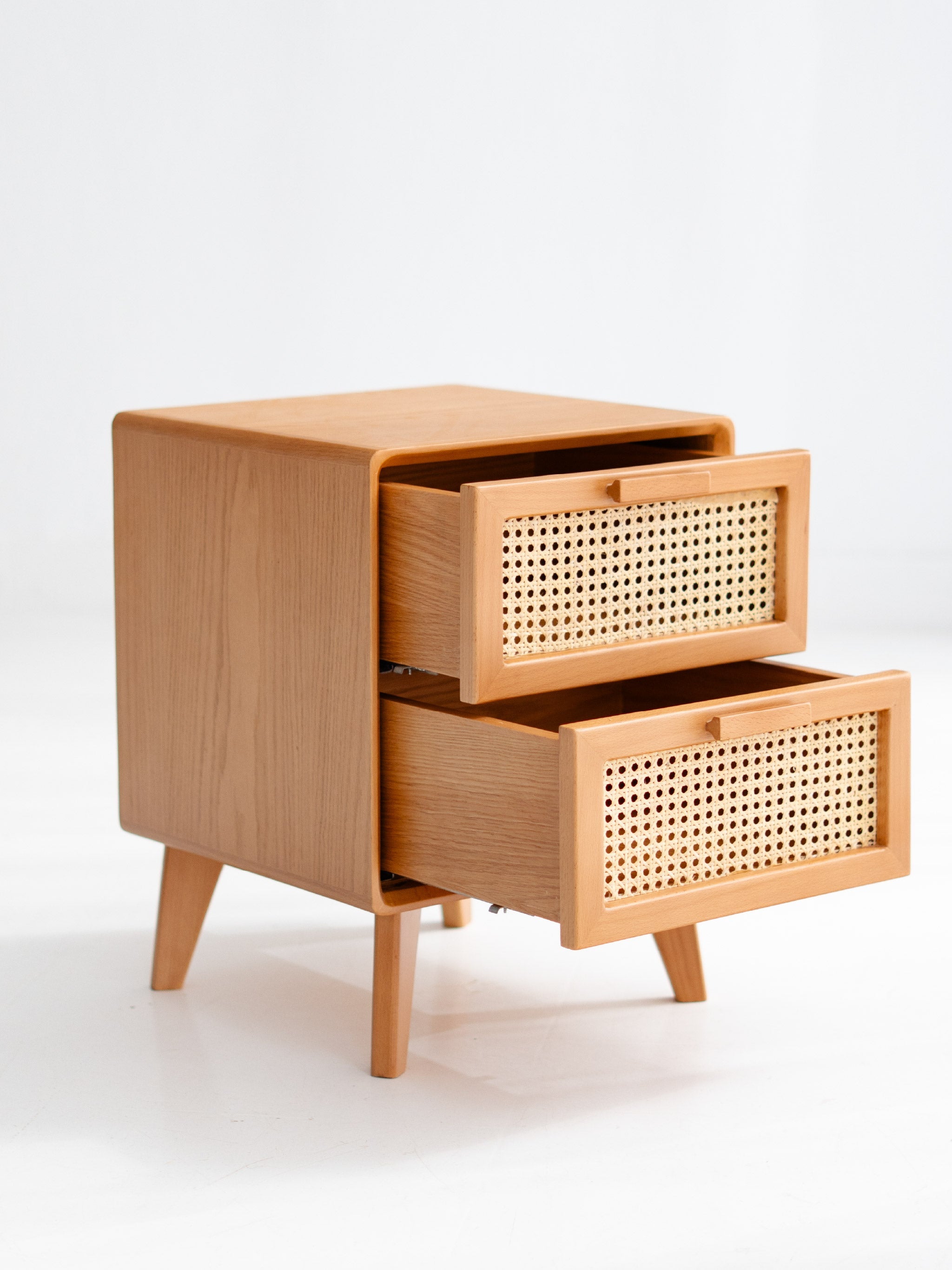 Alba Rattan Nightstand
