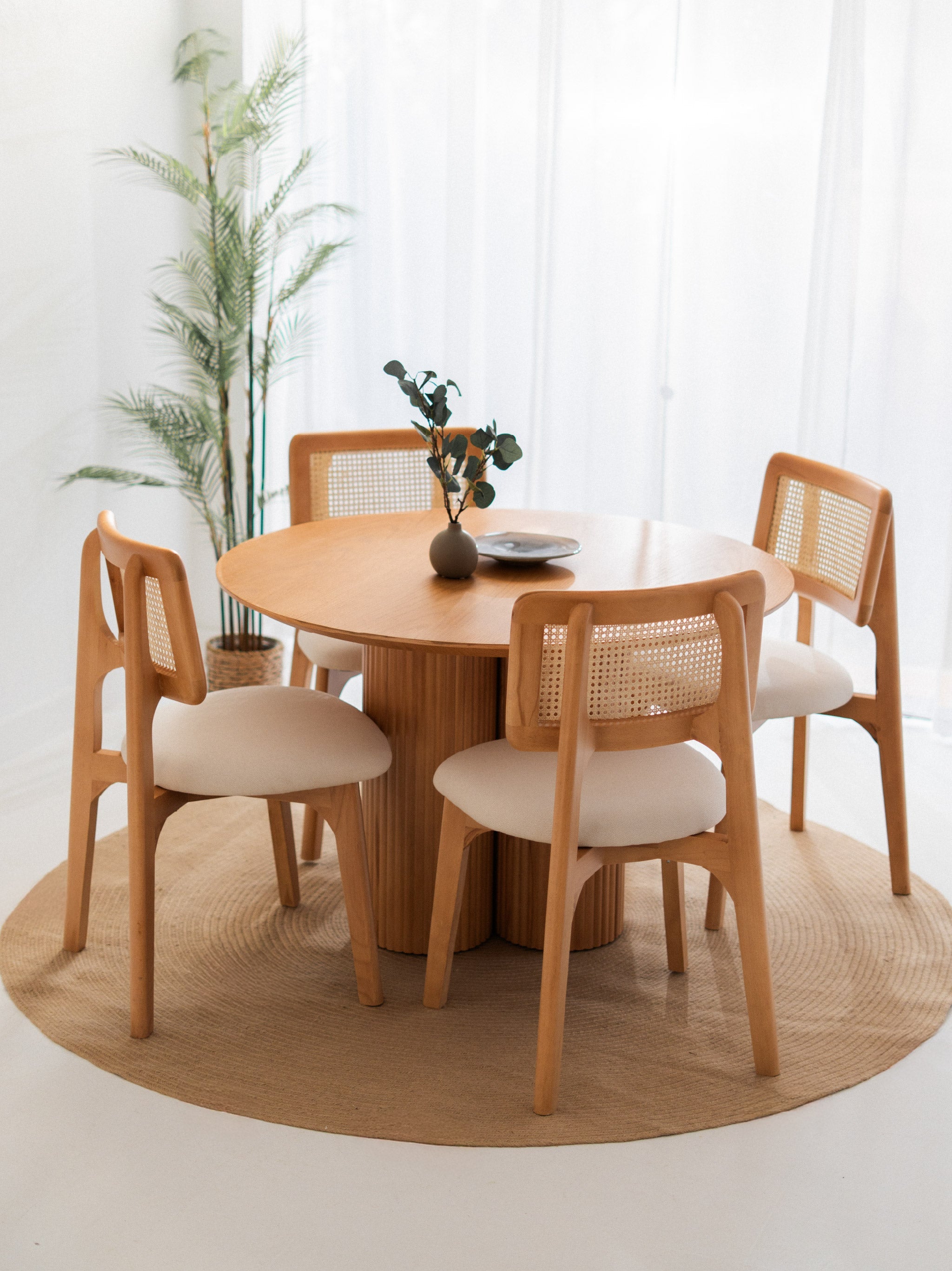 Tova Dining Chair