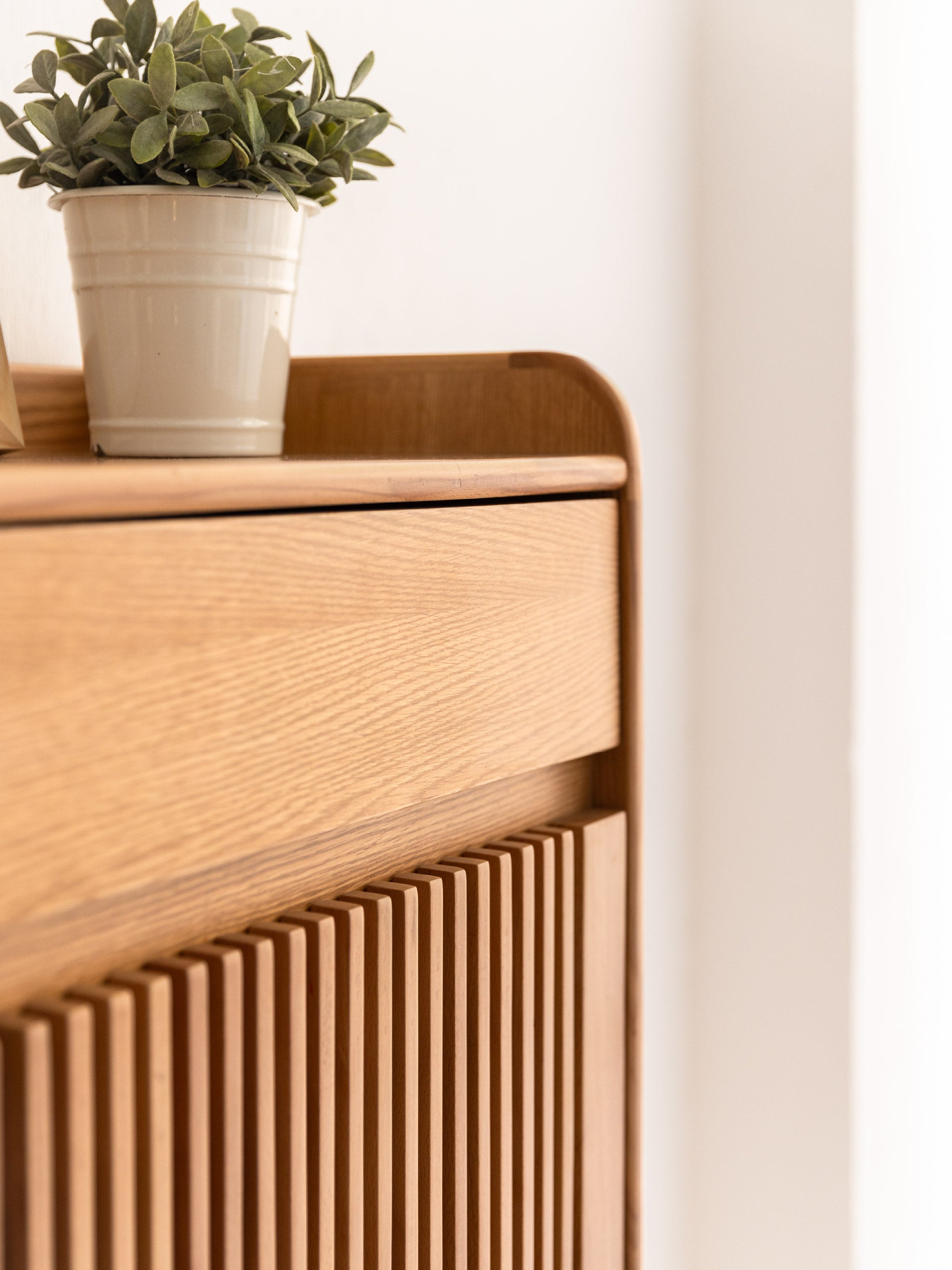Barlon Shoe Storage