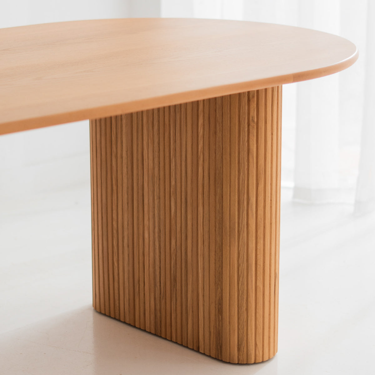 Celia Oval Dining Table