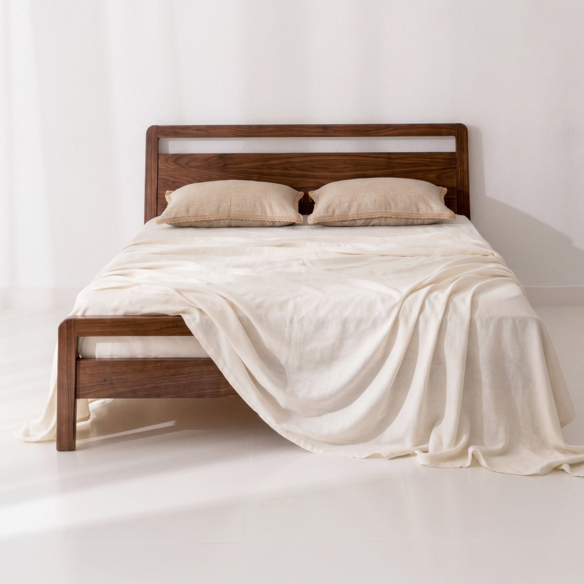 Elion Bed