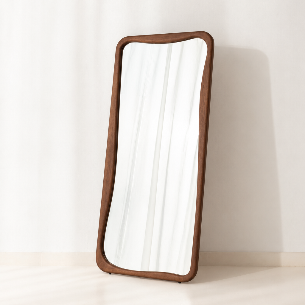 Baska Mirror