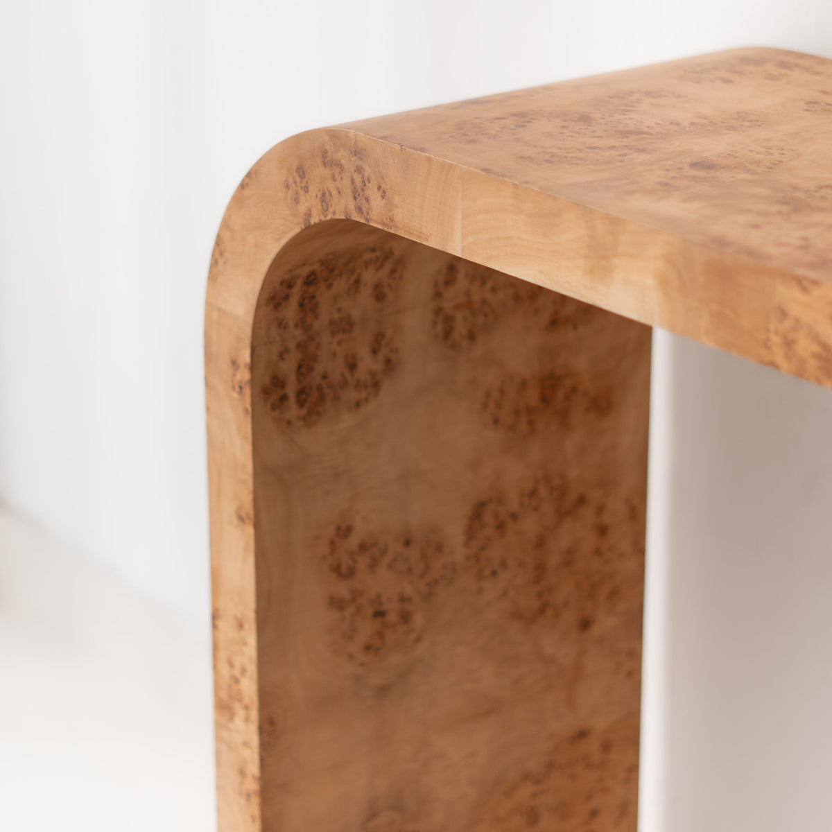 Burlen Console
