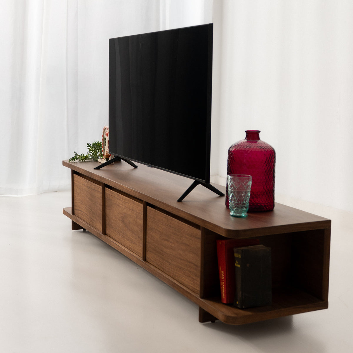 Elm TV Unit