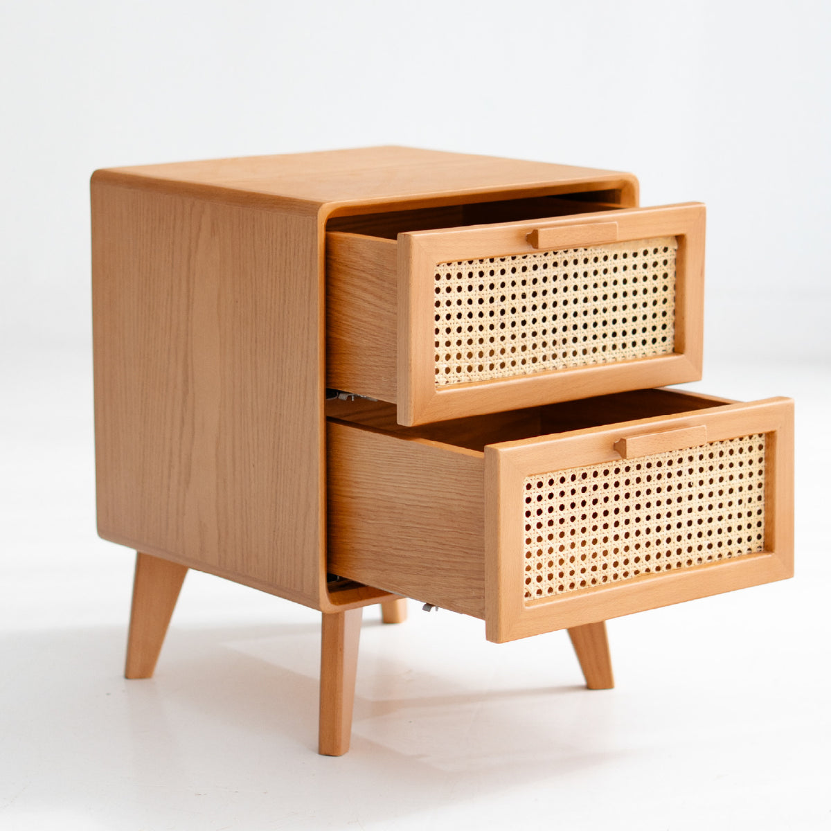 Alba Rattan Nightstand