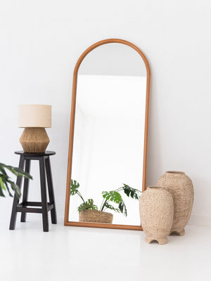 Arc Mirror