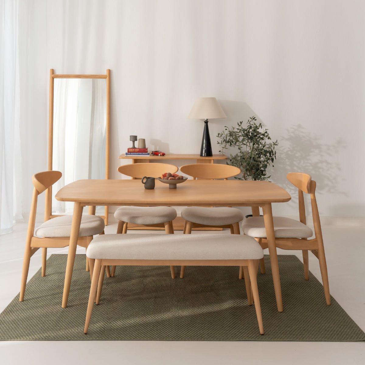 Skara Upholstered Bench