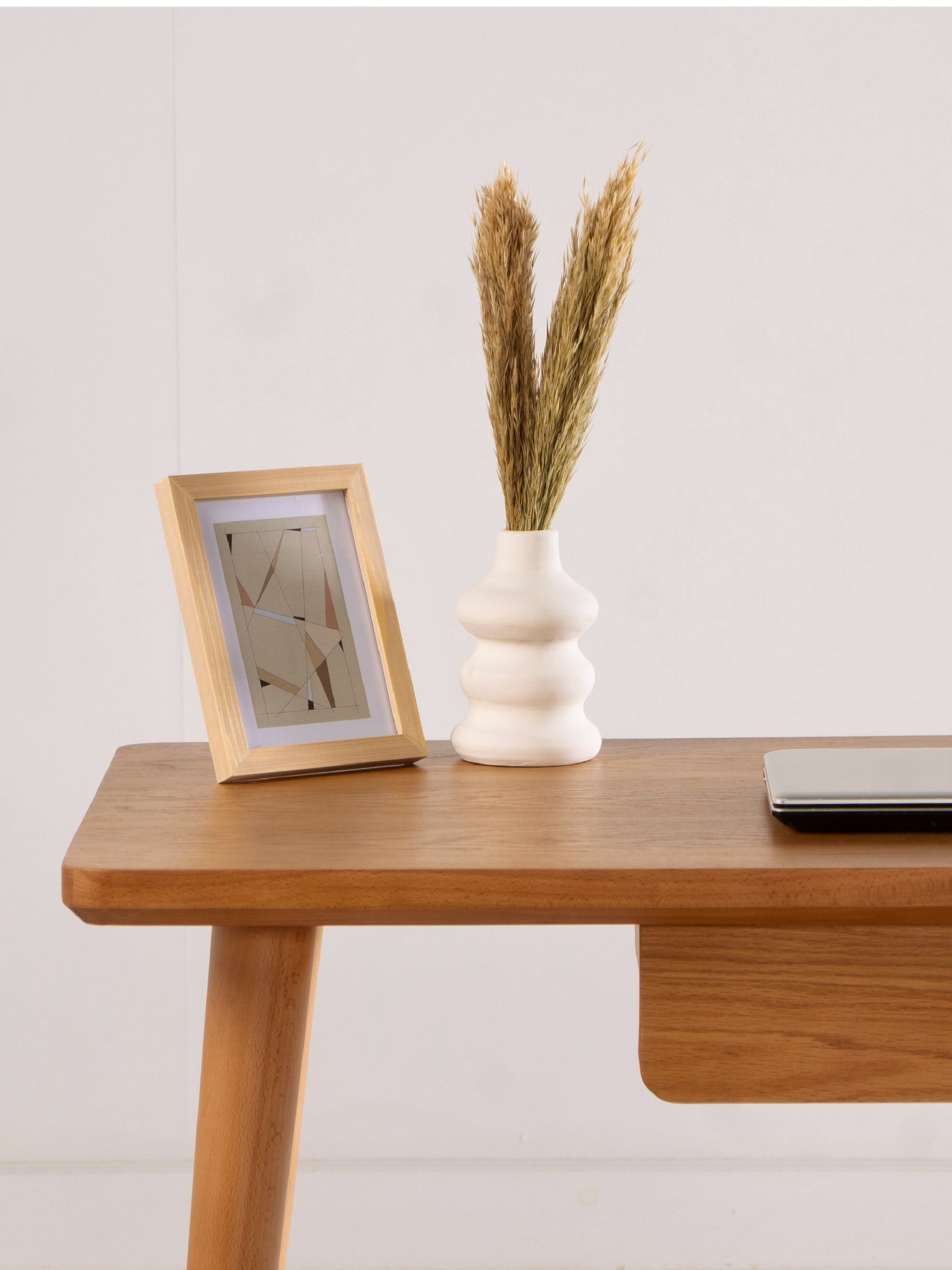 Nova Desk