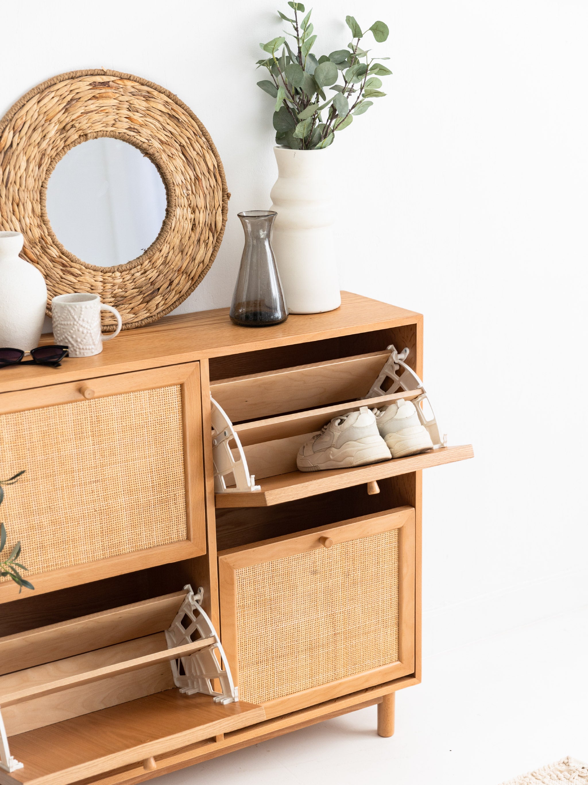 Pavia Shoe Storage