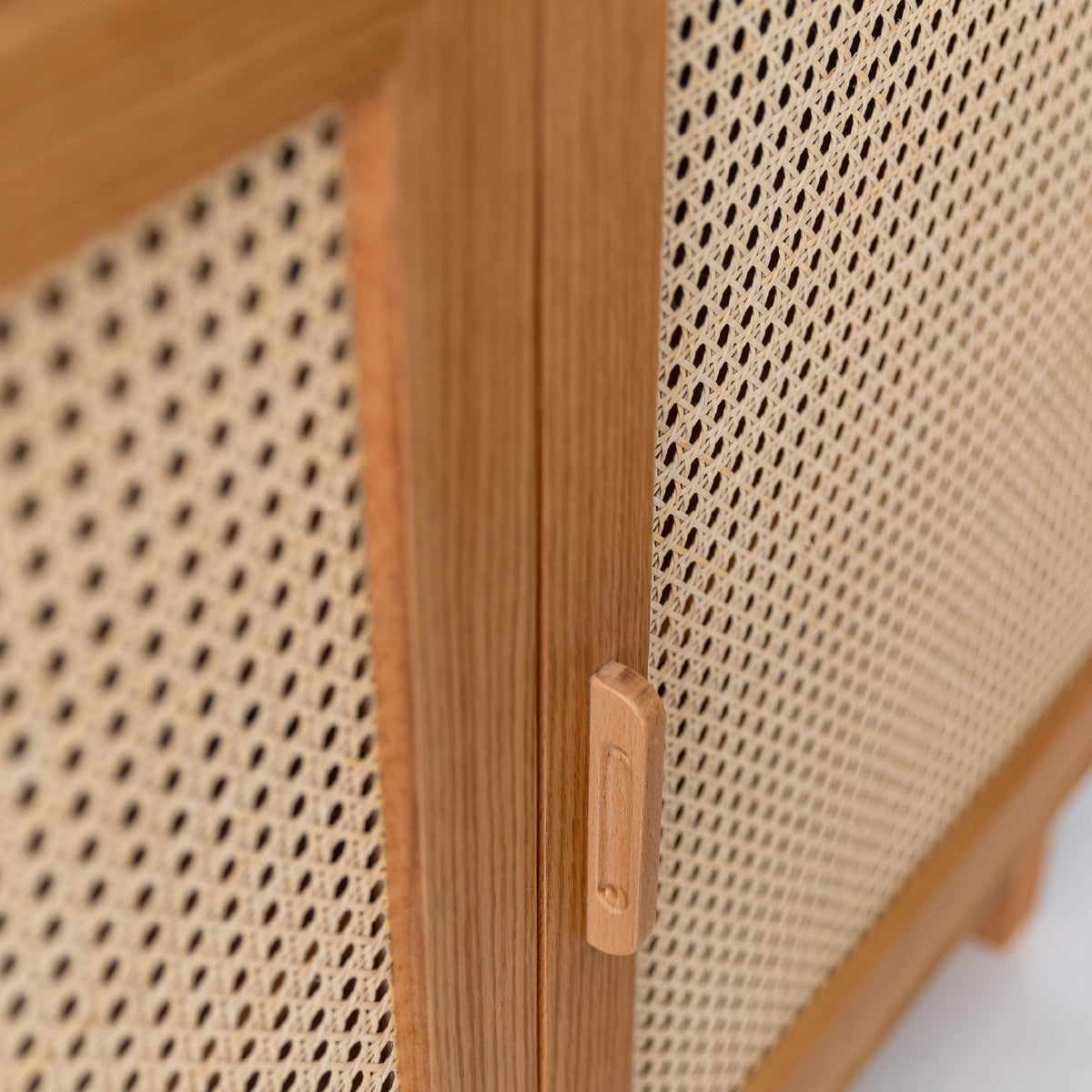 Flores Rattan Buffet
