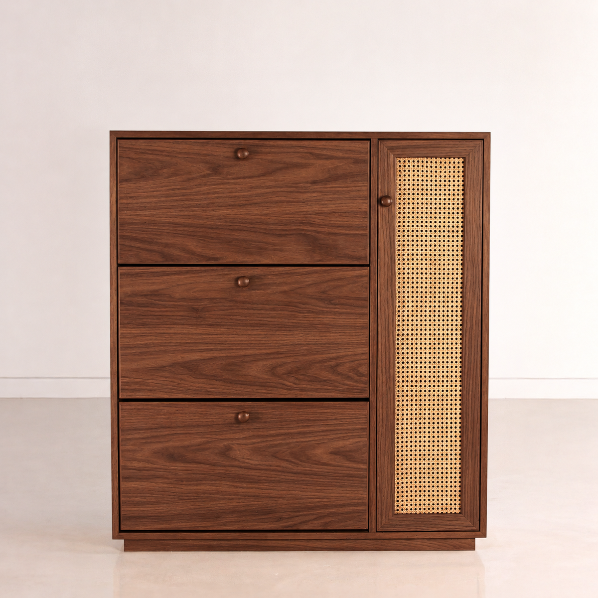 Tipper Shoe Storage