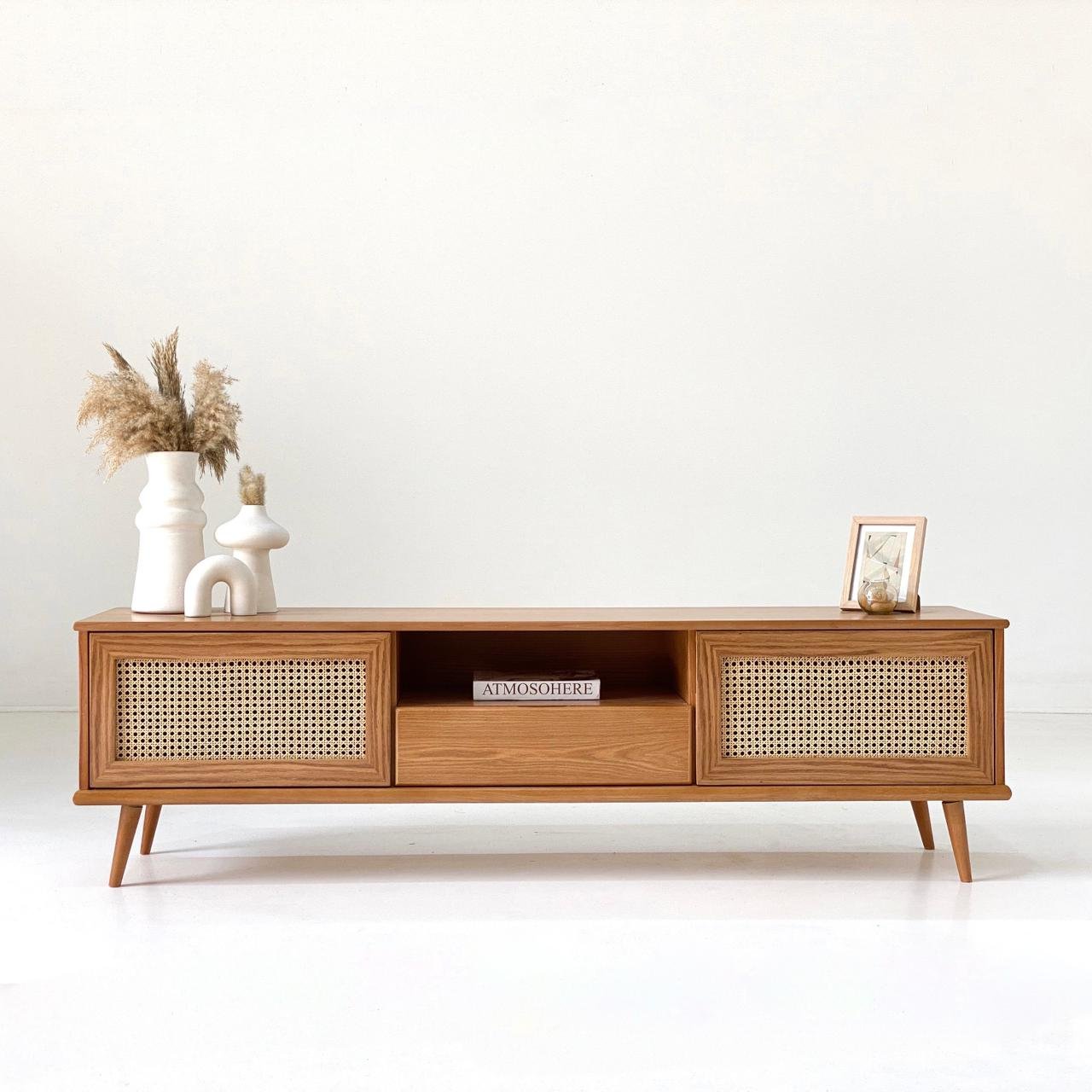Japanese TV Unit