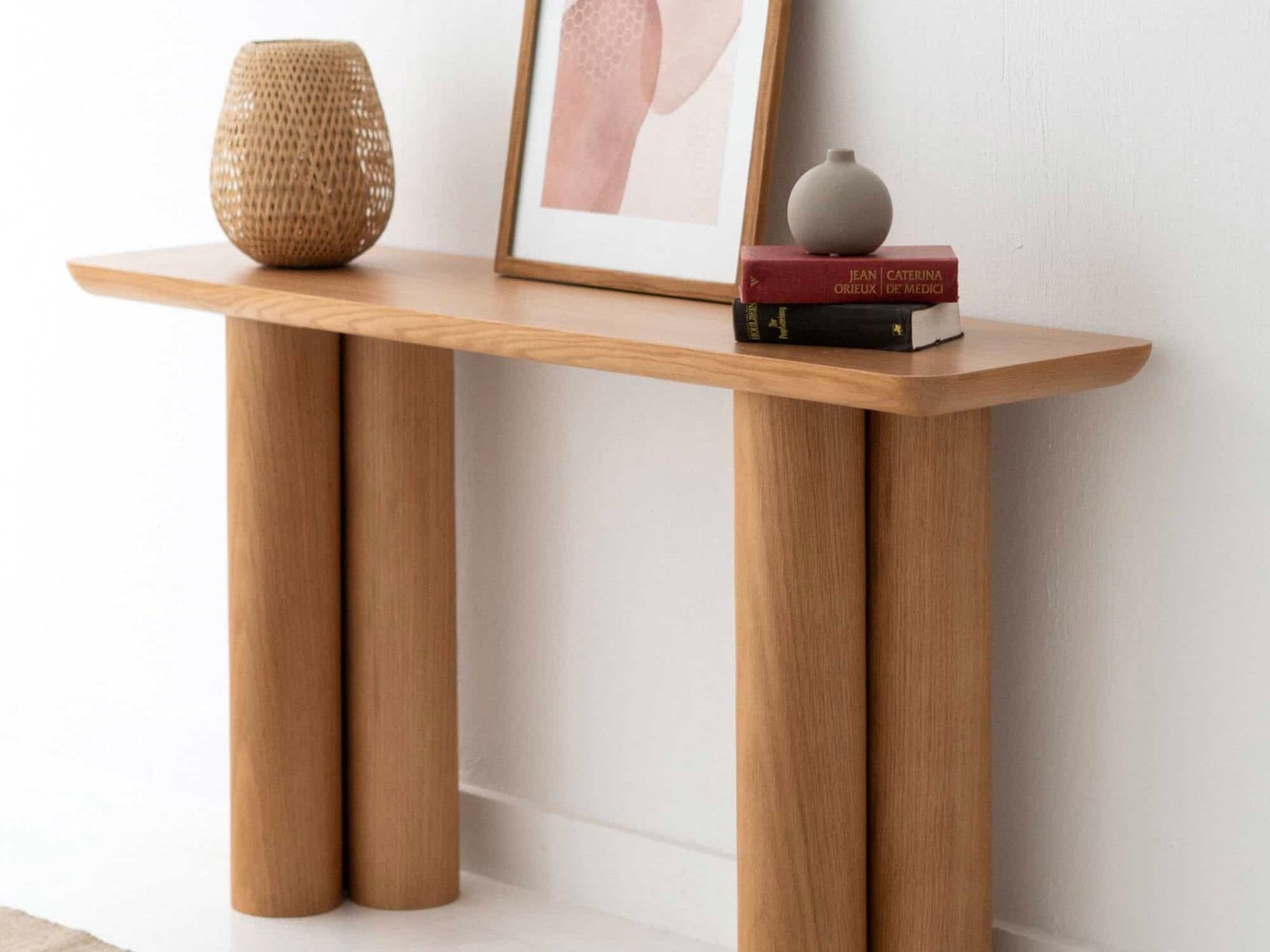 Nera Console