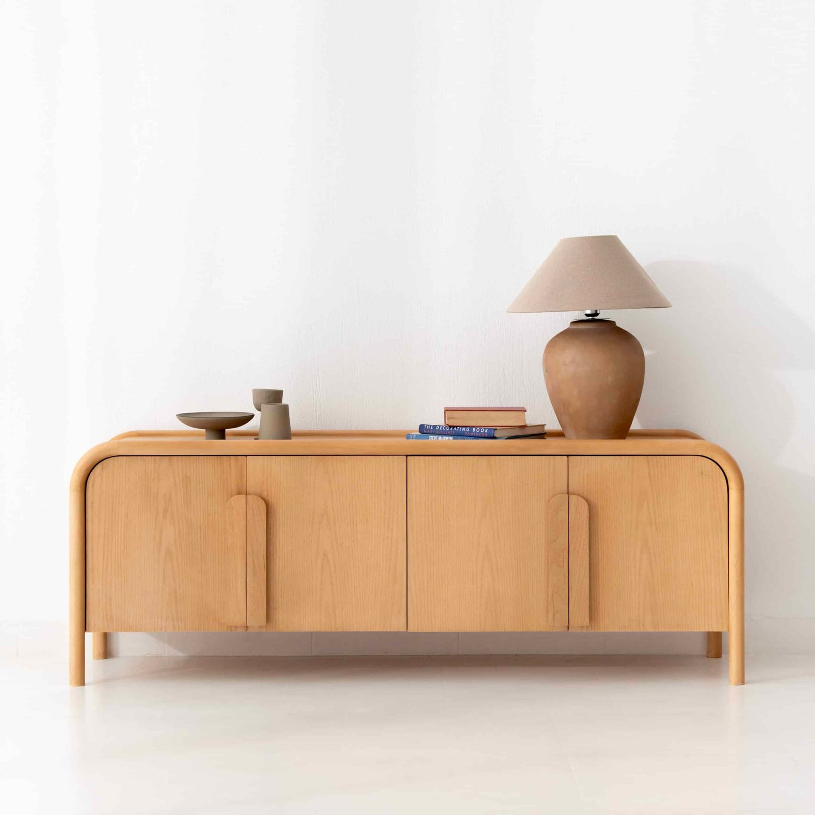 1 Muna TV Unit - Image 1